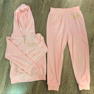Juicy Couture Girls 2 Piece Velour Hoodie Jogger Set Light Pink & Gold Size 5